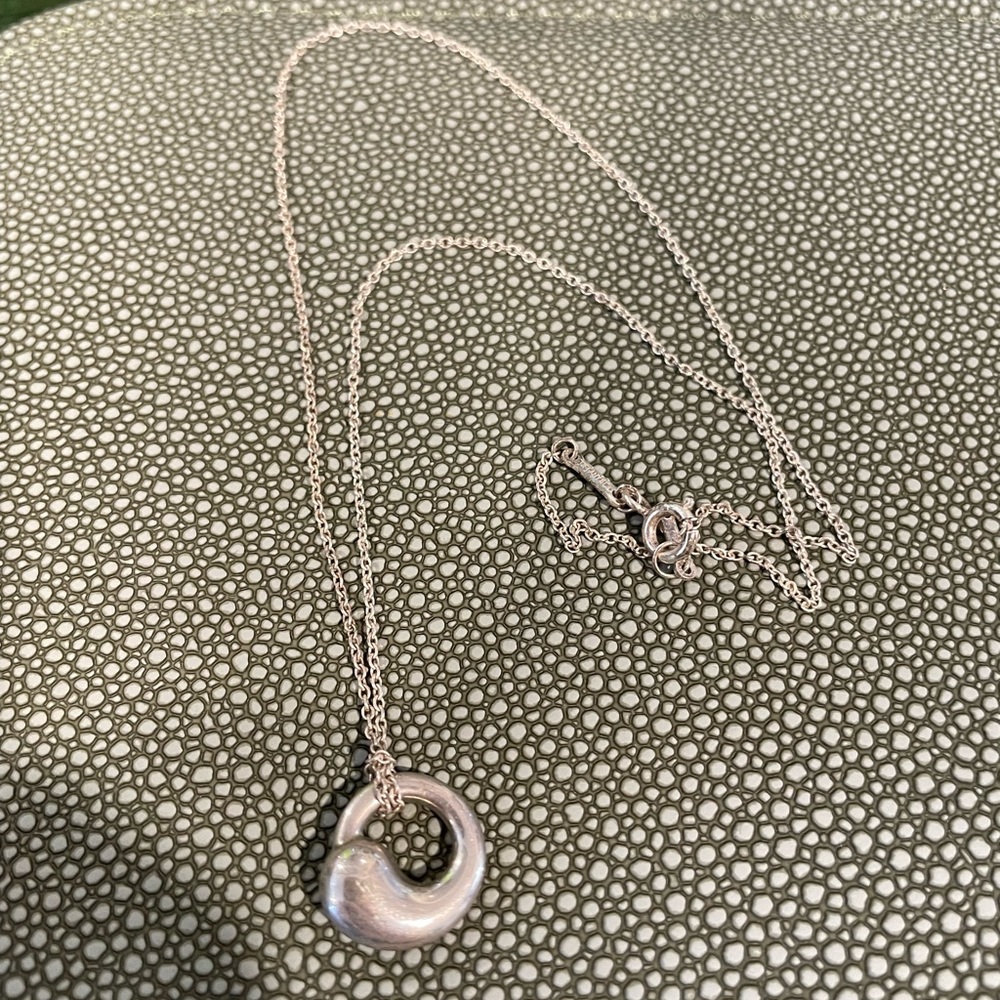 Tiffany’s eternal circle necklace